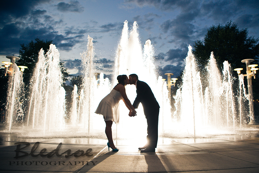 Wedding portrait at fountains, World's Fair Park, Knoxville wedding photographer, © Bledsoe Photography