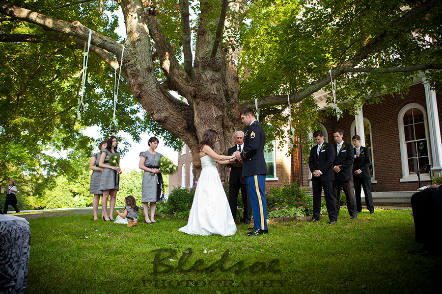 Outdoor wedding ceremony under huge tree at Glenmore Mansion wedding. Knoxville Wedding Photographer. © Bledsoe Photography