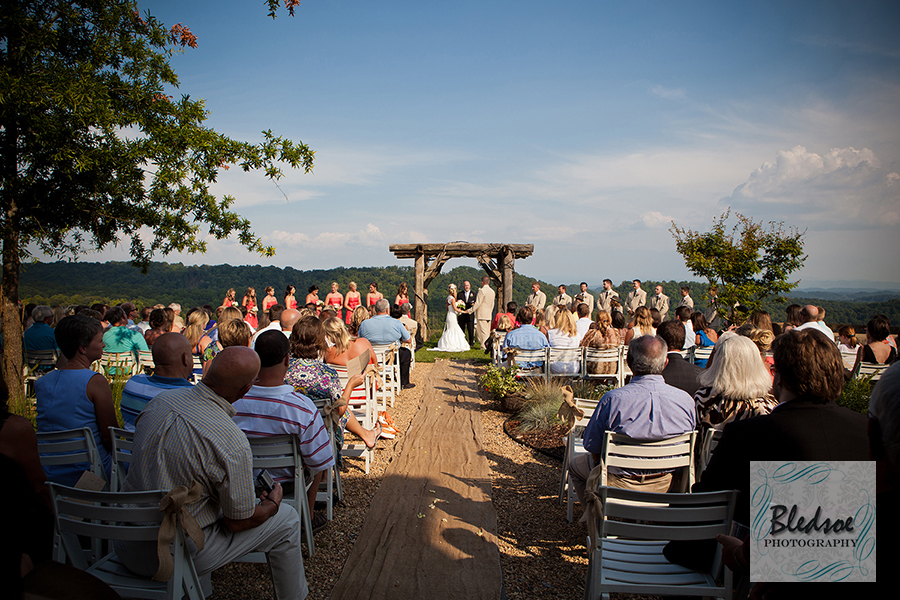 Wedding ceremony at the arbor at Chateau Selah © Bledsoe Photography Knoxville