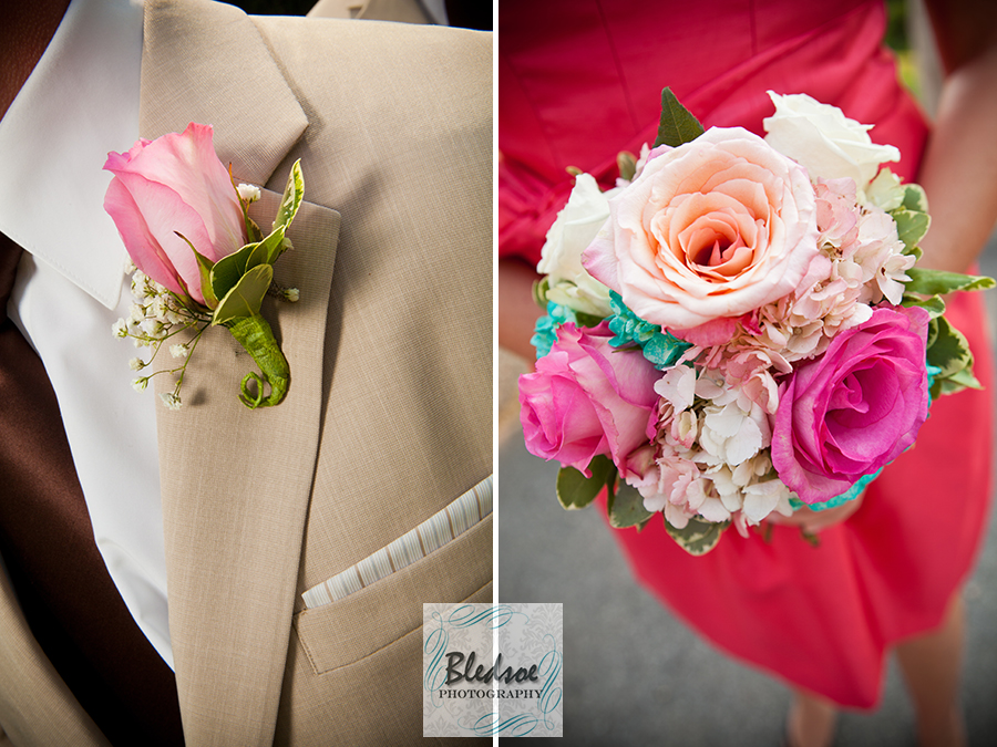 pink rose boutinneire and rose bridesmaid bouquet at Chateau Selah © Bledsoe Photography Knoxville
