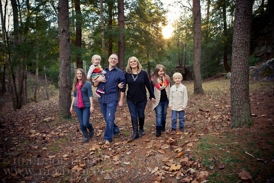 Fall family portraits of Lindsay Family on farm in Crab Orchard, TN © Bledsoe Photography