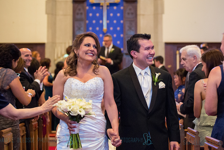 25-knoxville-arab-asian-wedding-photography-st-james-episcopal-recessional