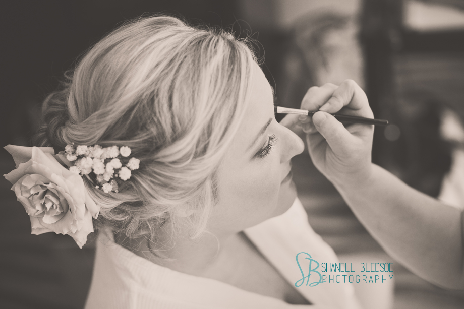 intage-rustic-knoxville-wedding-makeup, shanell bledsoe photography, kaitlyn duignan, wes bailey