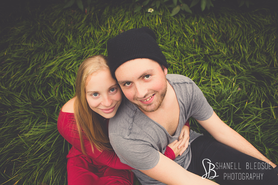 Hipster Couple at Volunteer Landing. Shanell Bledsoe Photography, autumn engagement photos, Knoxville