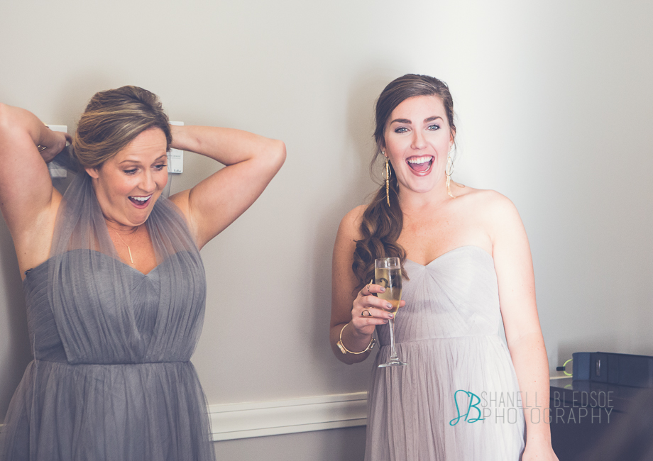 Knoxville wedding, Oliver Hotel, bridesmiads in Jenny Yoo, shanell bledsoe photography
