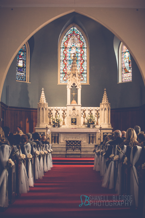 Knoxville wedding, ceremony, sanctuary, lmmaculate Conception Church, shanell bledsoe photography