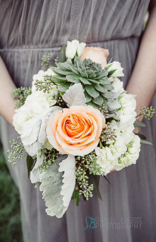 Knoxville wedding, bridesmaids, shanell bledsoe photography, gray dress, jenny yoo, bouquet, peach, succulent