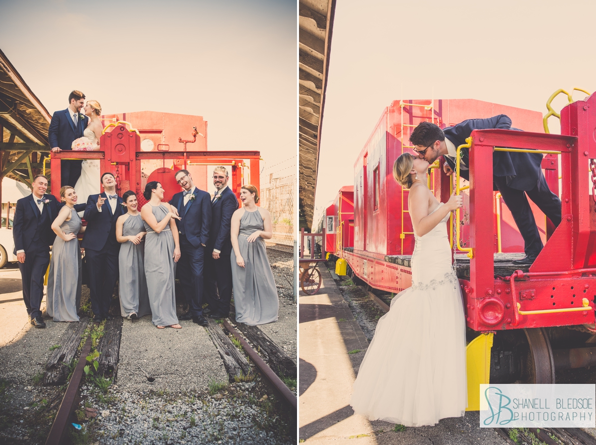 41-red-caboose-southern-depot-train-wedding-party-knoxville