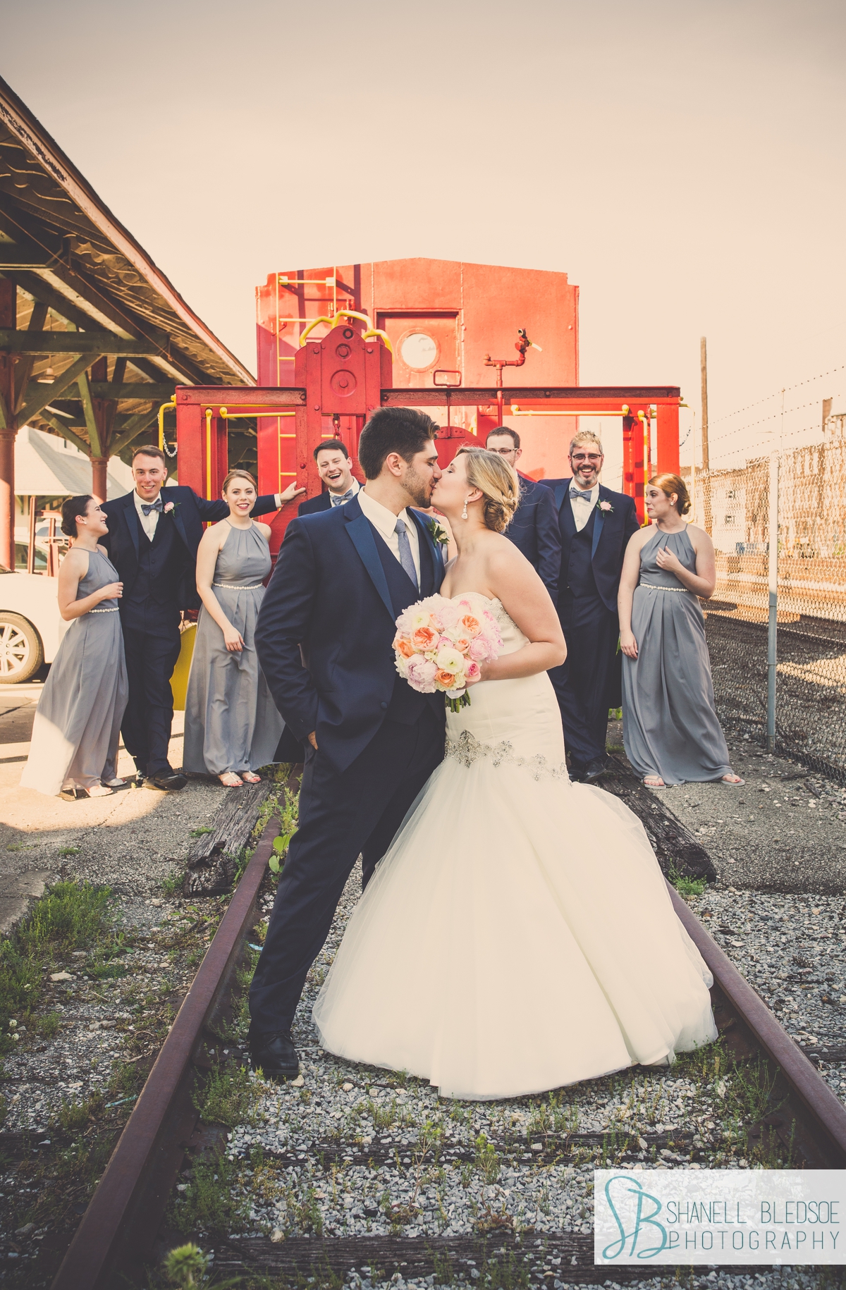 43-southern-railway-depot-train-red-caboose-wedding-knoxville