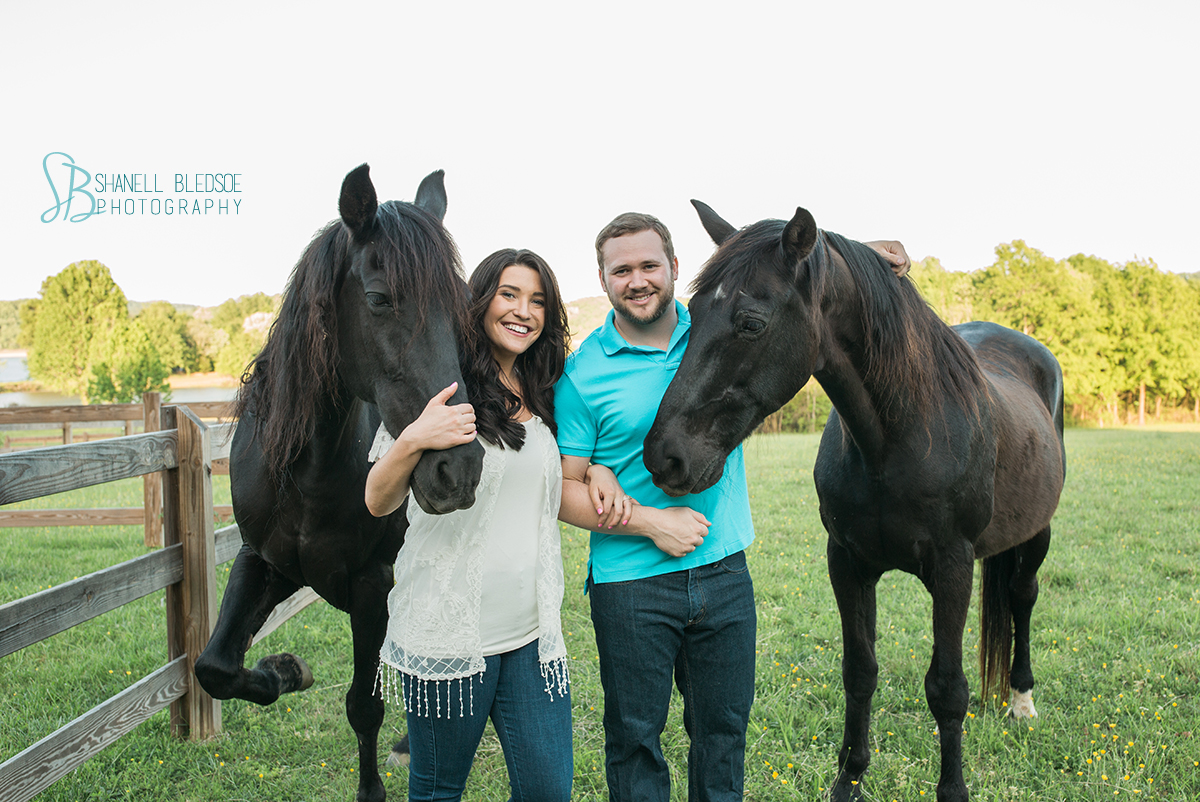 Horse, farm, engagement, photos, white pine, knoxville, tn, couple