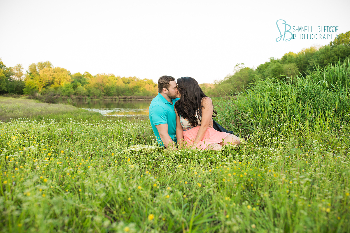kissing in the grass, lake, engagement, photos, white pine, knoxville, tn, couple