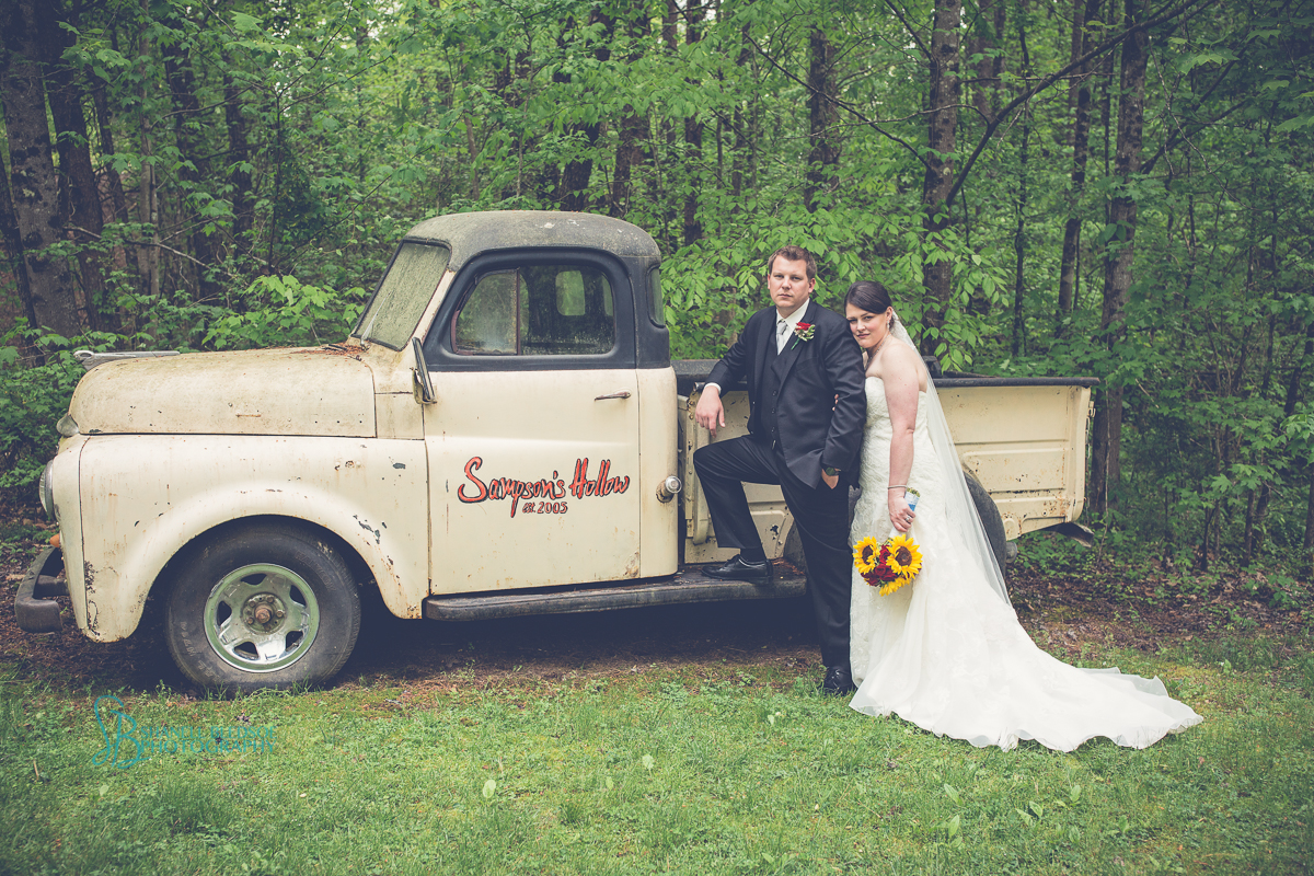 bride and groom vintage truck at Sampson's Hollow