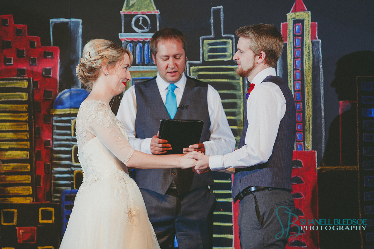 chalkboard-cityscape-comic-book-theme-wedding-ceremony-backdrop
