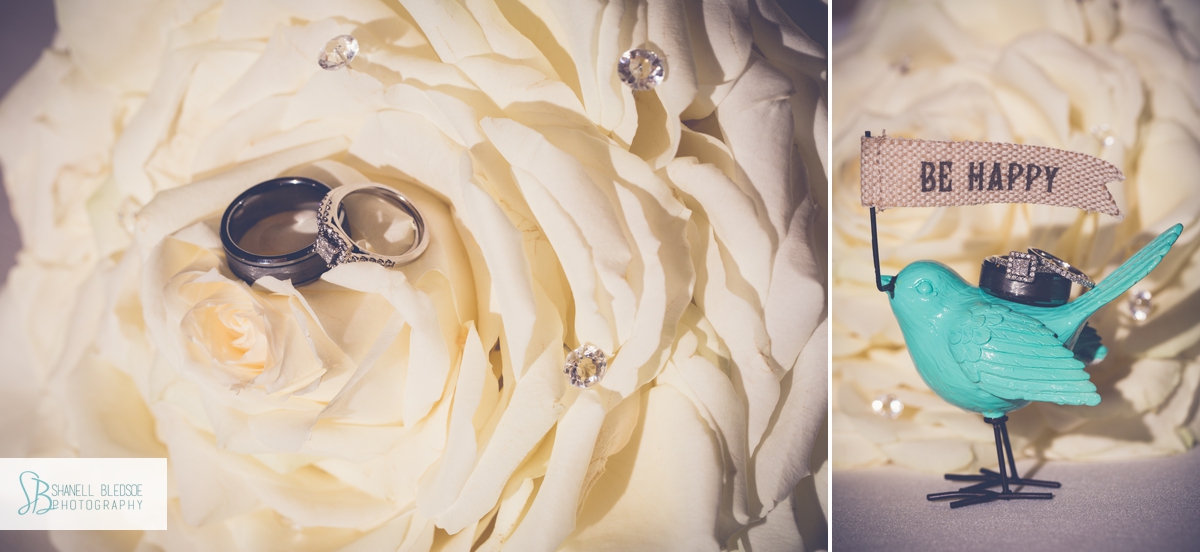 wedding-rings-closeup-flamelia-bouquet
