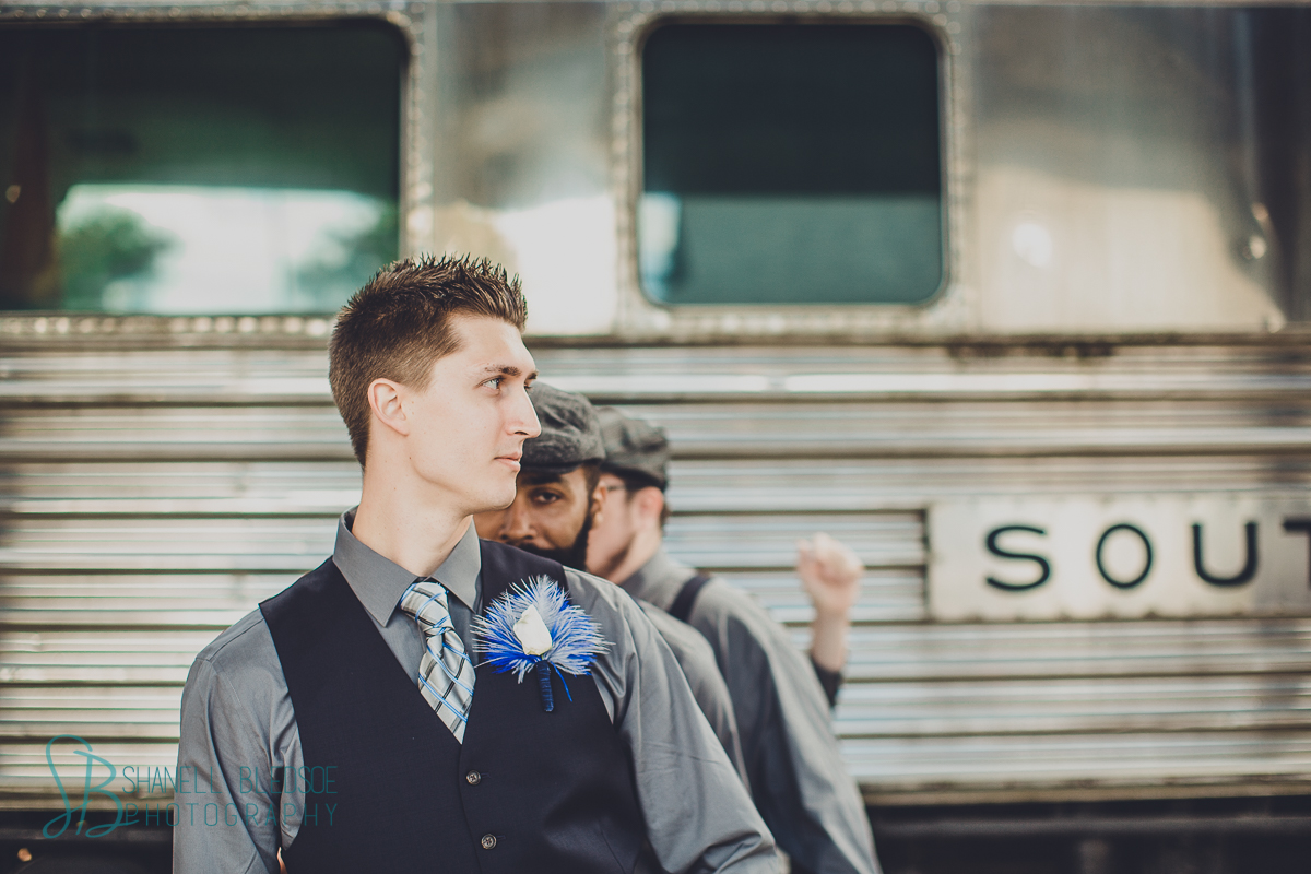 wedding at historic southern railway station in knoxville tn