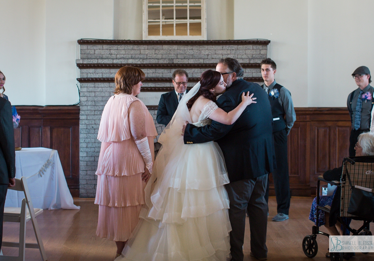 wedding ceremony at historic southern railway station in knoxville