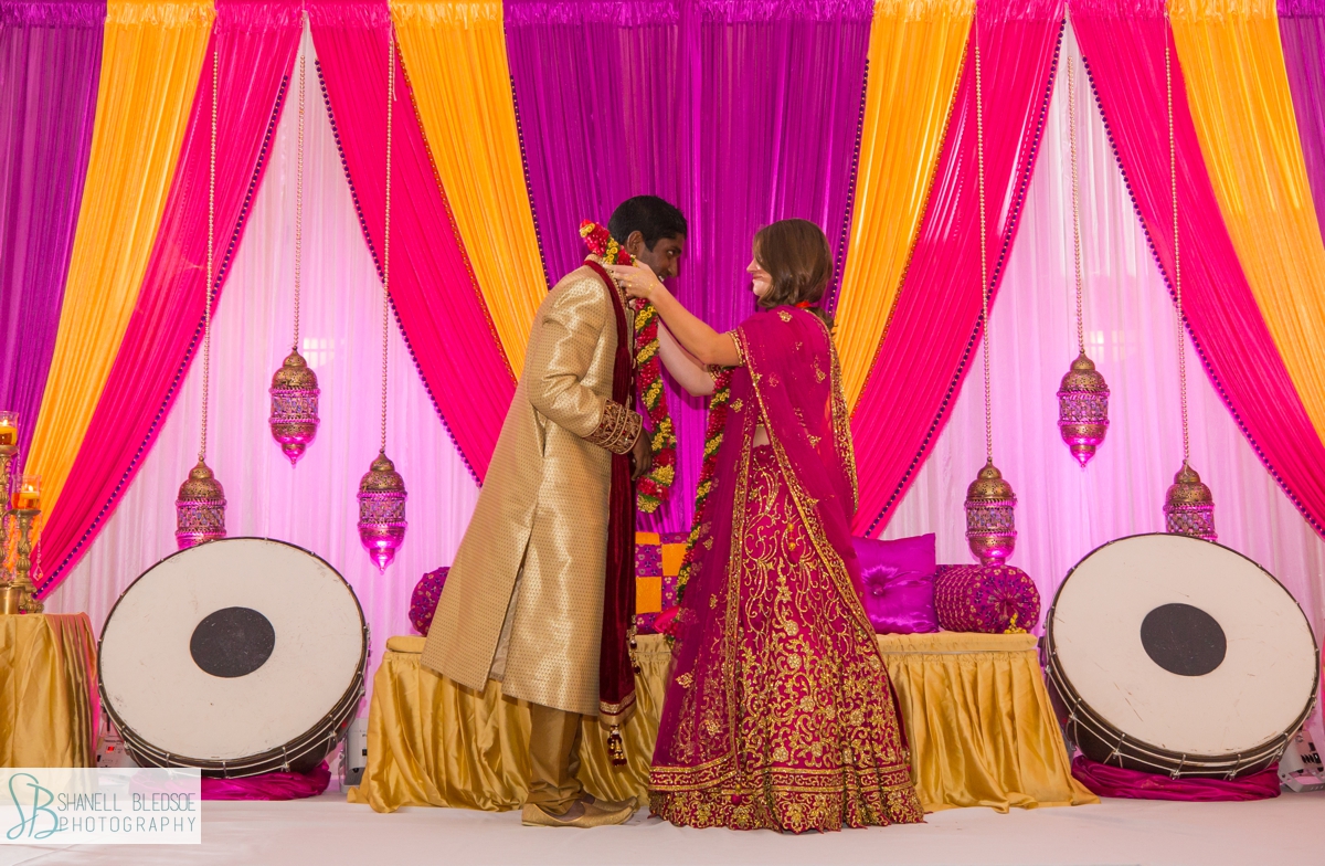 Nashville Sangeet Indian wedding jaimala garland