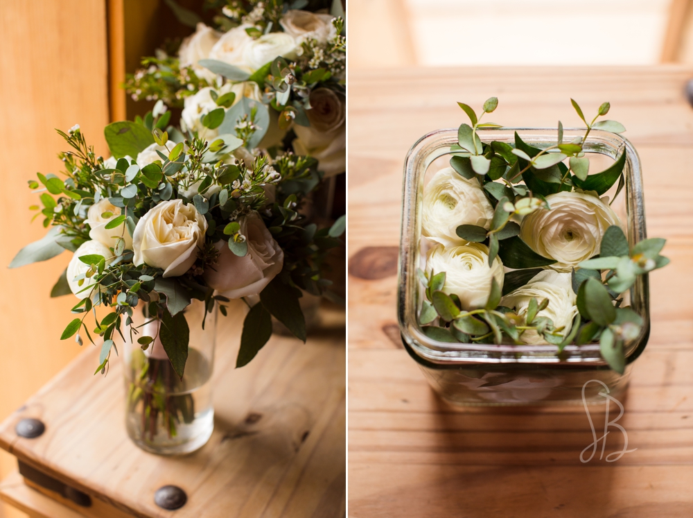 pigeon forge cabin wedding flowers