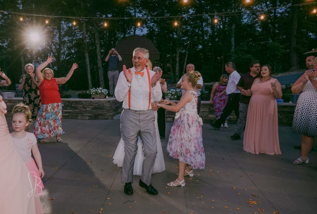rocky top dancing at wedding reception