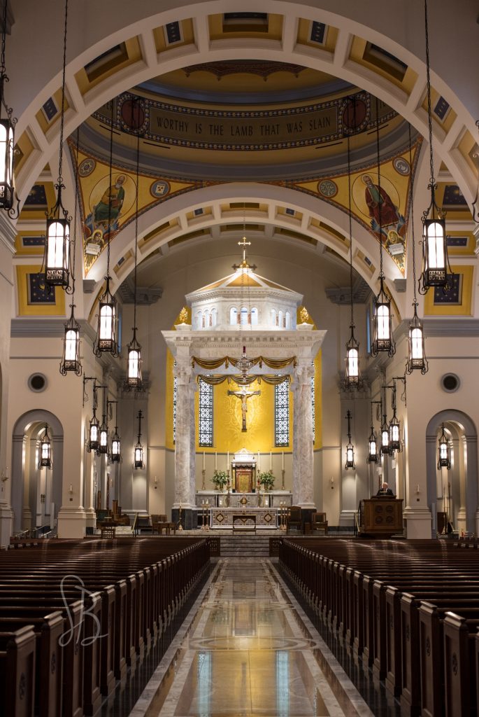 sacred heart cathedral sanctuary