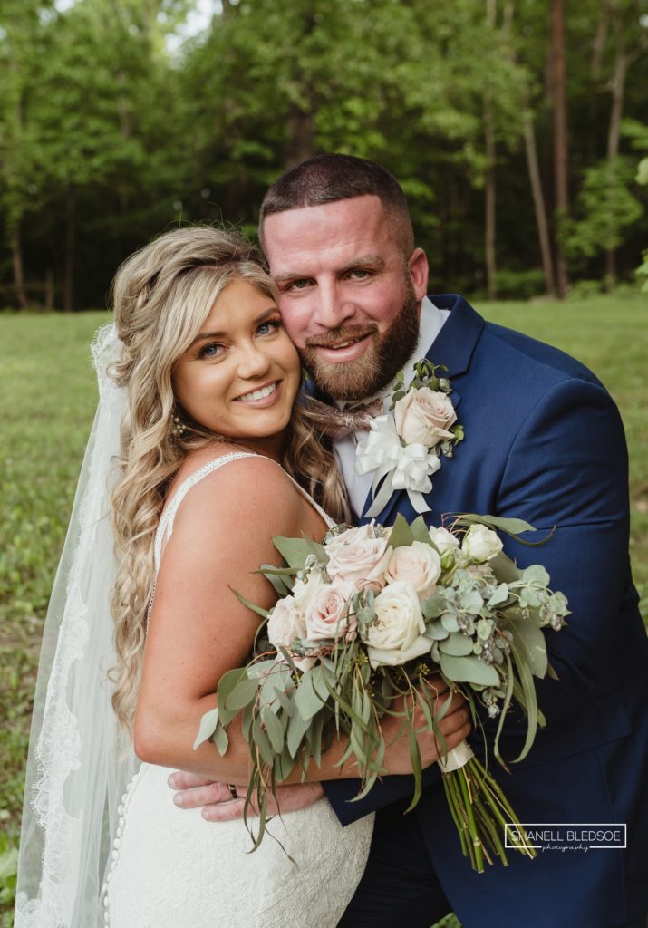 dustin france marries kristen shults in tennessee