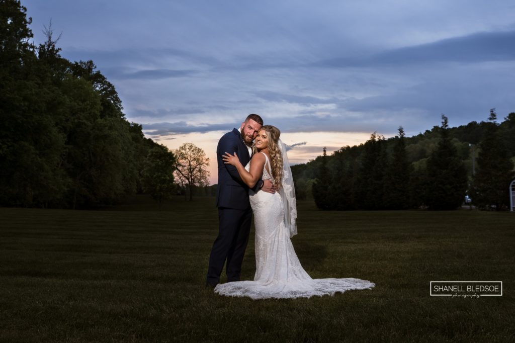 sunset wedding at the carriage house of dumplin valley