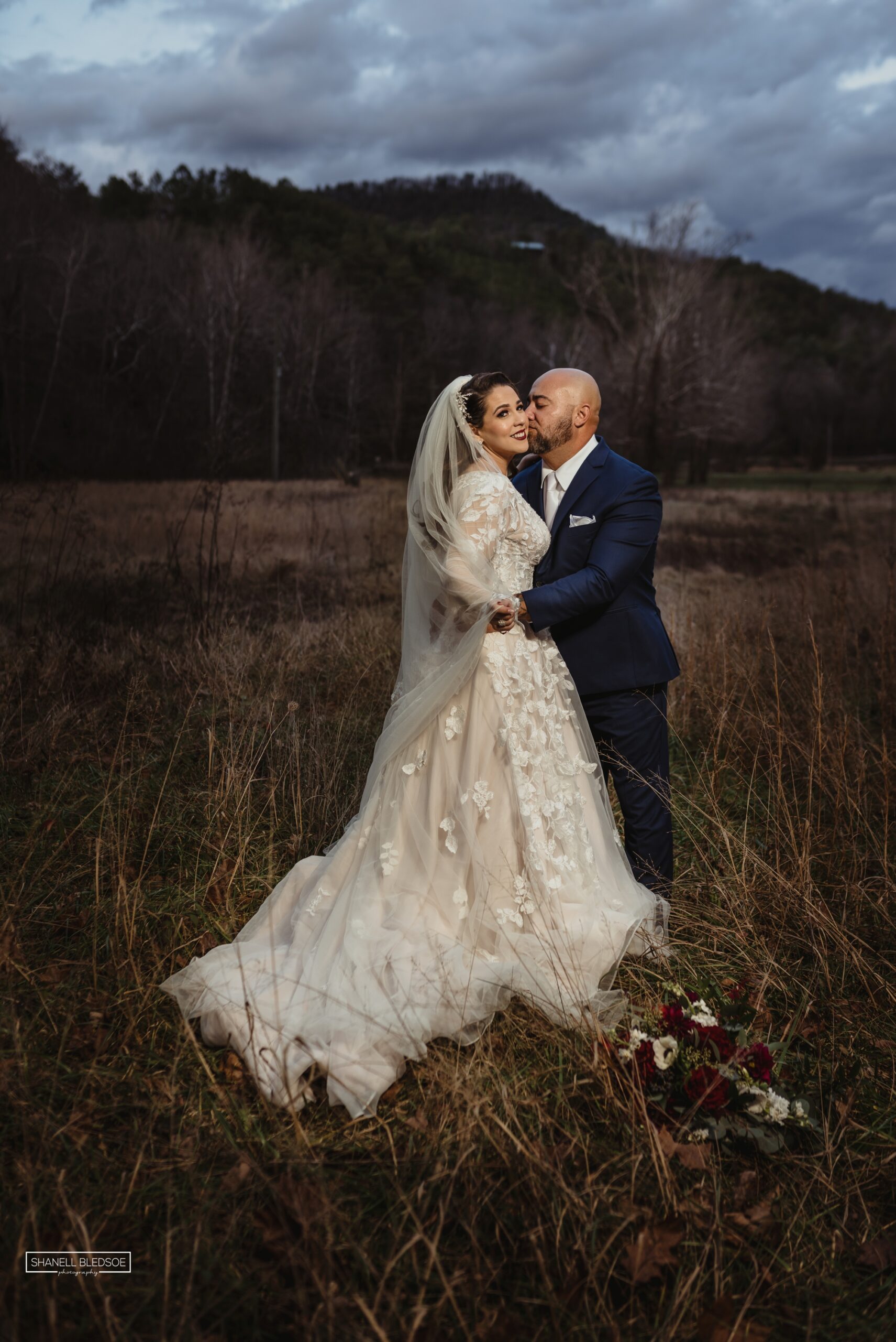 moody winter wedding in the smoky mountains
