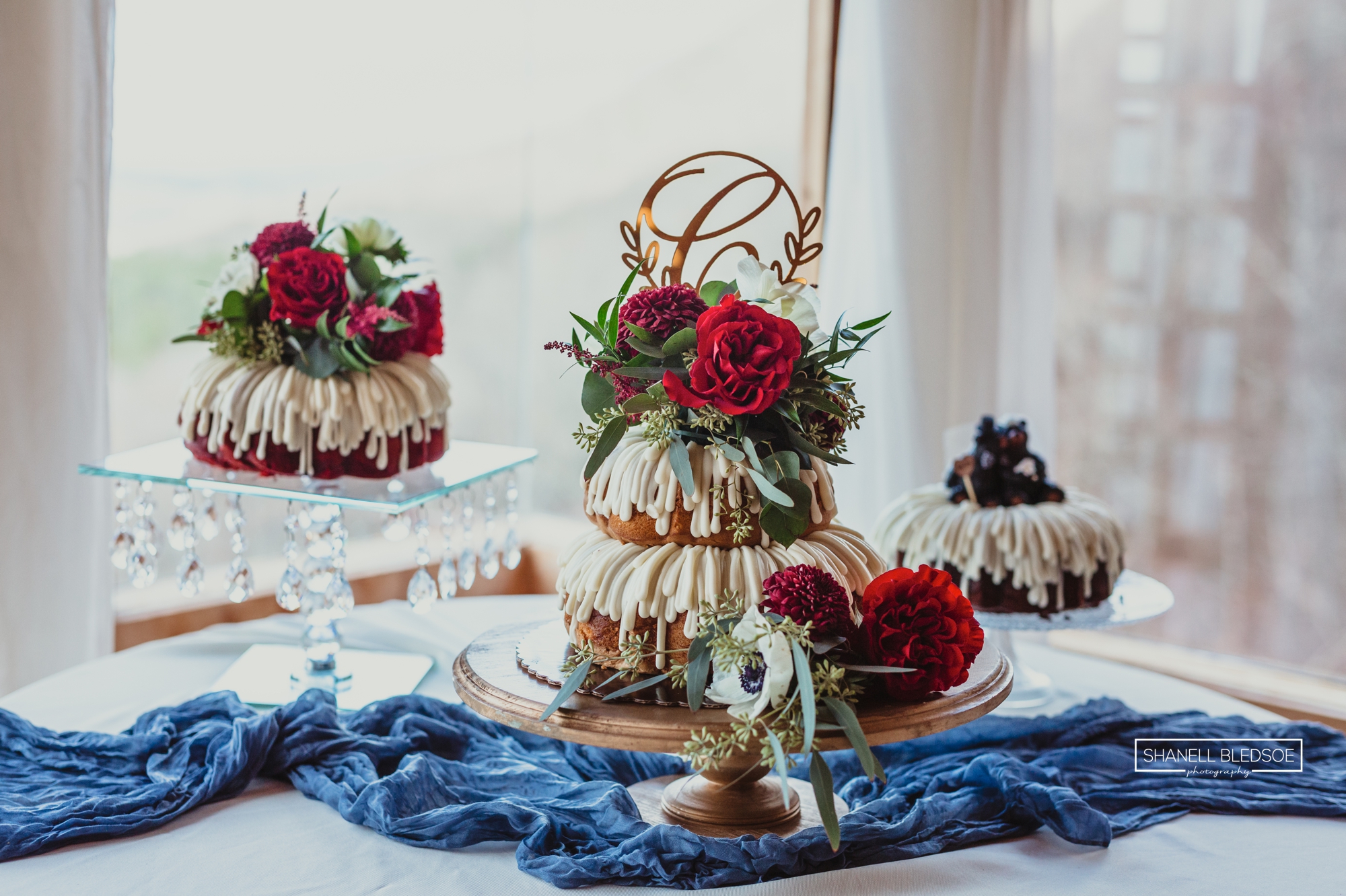 winter wedding bundt cake table