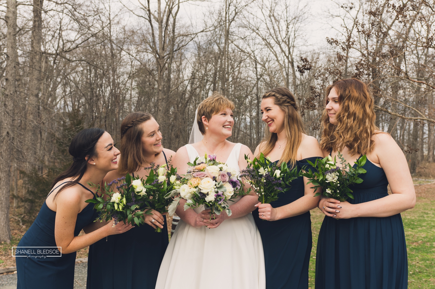 Harvest House at Lost Creek Winery wedding photographer