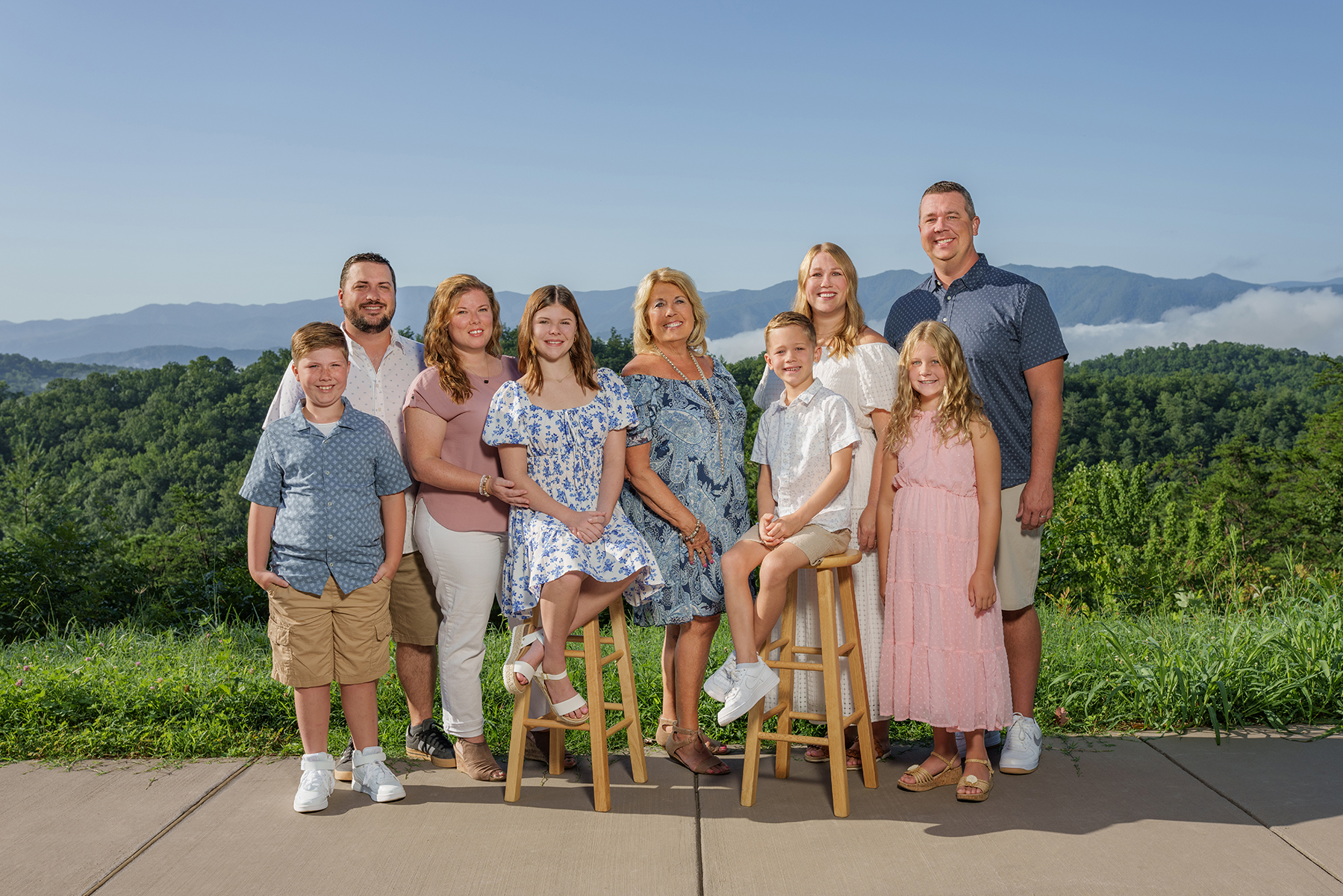 early morning Family portraits along Foothills Parkway 