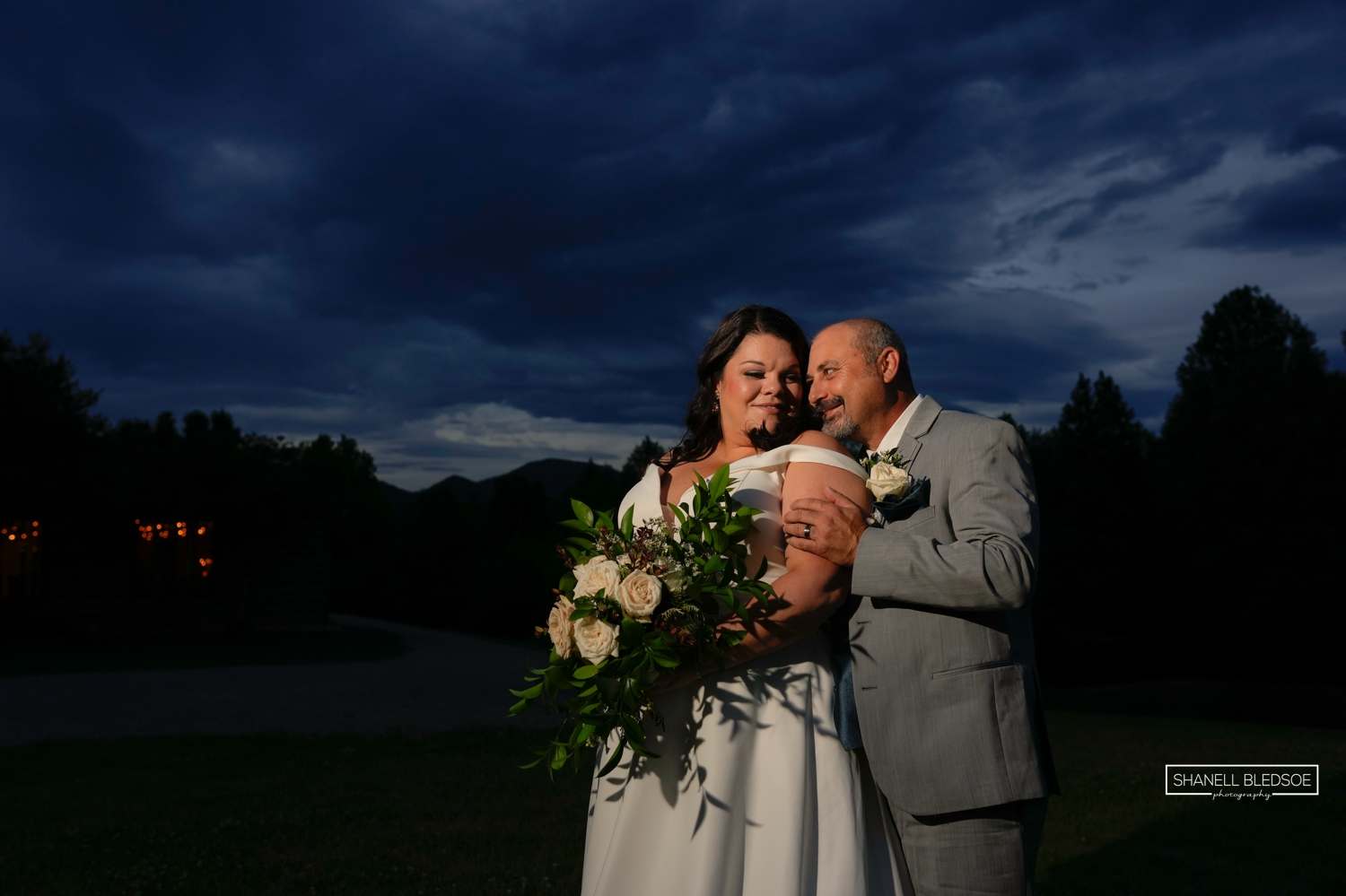 Sunset photo of bride and groom on the Ridge at Willow Ridge Event Center